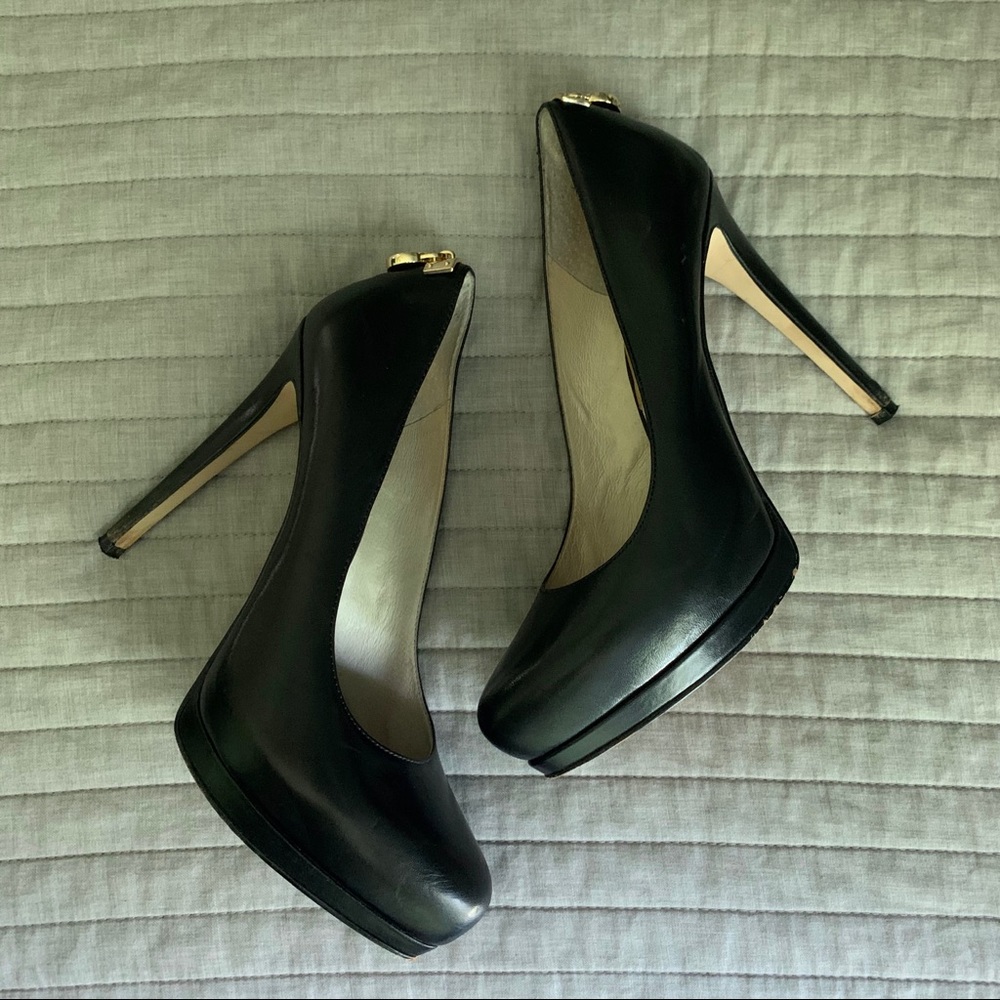 Michael Kors Leather Black Pumps